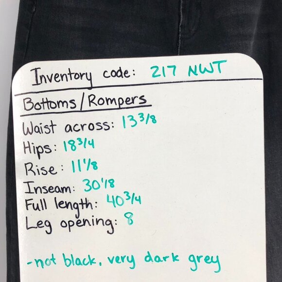 Urban Outfitters BDG High Waisted Cowboy Jeans in Black Charcoal Stretch NWT 26 - Picture 14 of 16